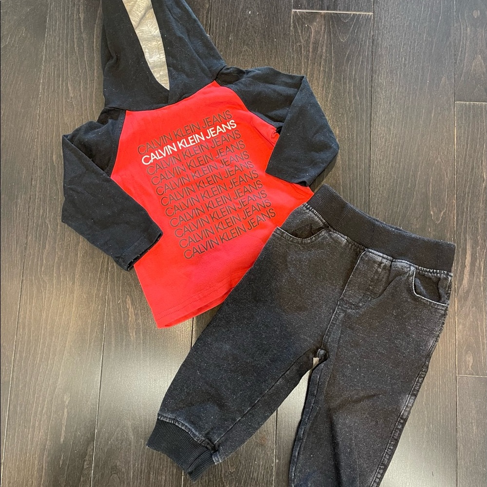 🍄 CALVIN KLEIN 🍄 long sleeves and pants set. Kids. 12 months